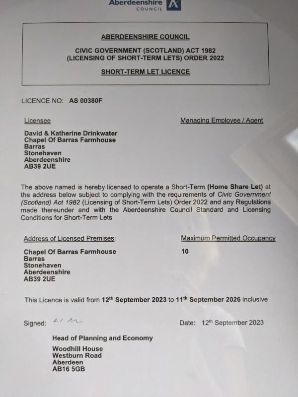 Double Room with Private Bathroom image 1