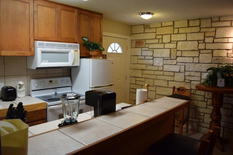 One-Bedroom Suite image 4
