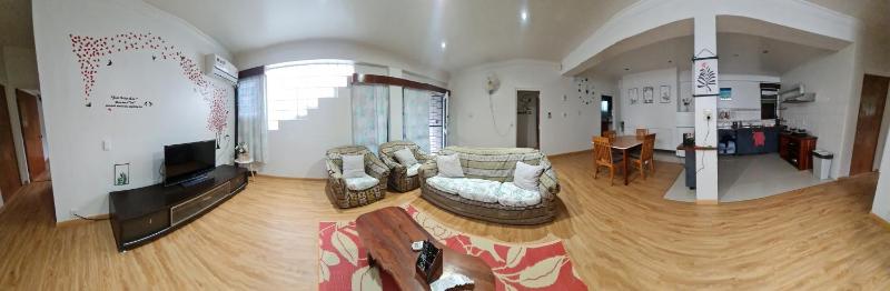 Spacious 3 BRM Apartment - image 9