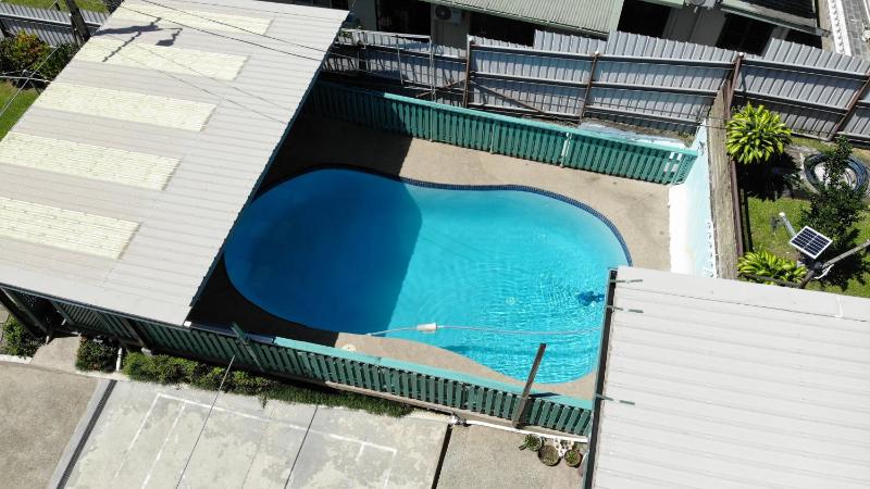 Loverly Three Bedroom Rental Pool Outdoor Area Upper - image 4