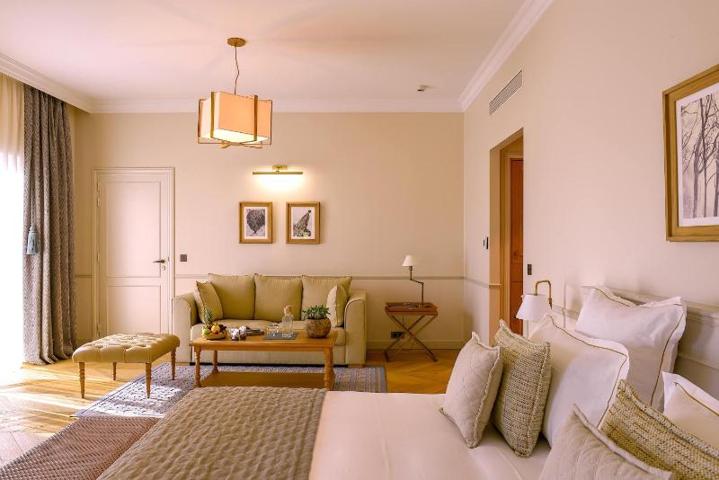 Junior Suite image 1