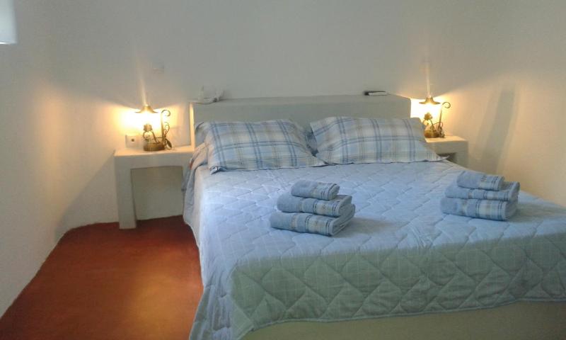 Family Cave Apartment -Visanto Garden image 4