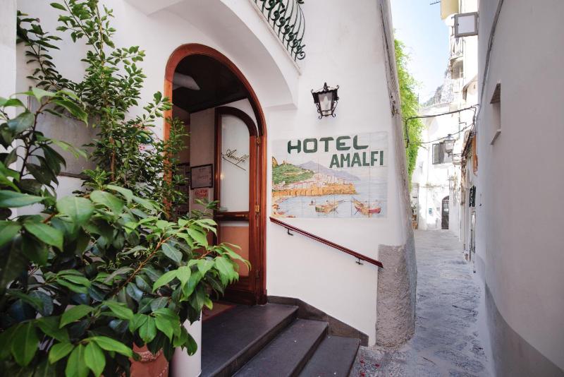 Amalfi Suite Boutique Hotel - image 32