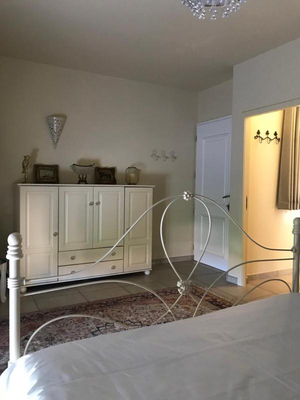 Double Room with Mountain View image 3