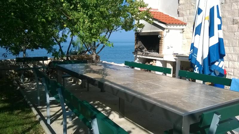 Apartments Karaman - image 1