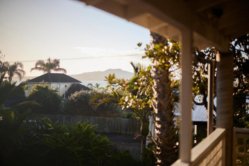 Emerald Inn on Takapuna Beach - image 14