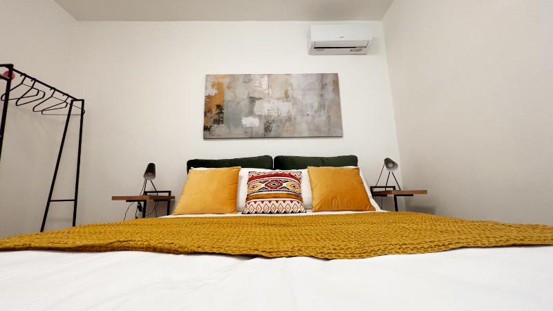 169Home - image 40
