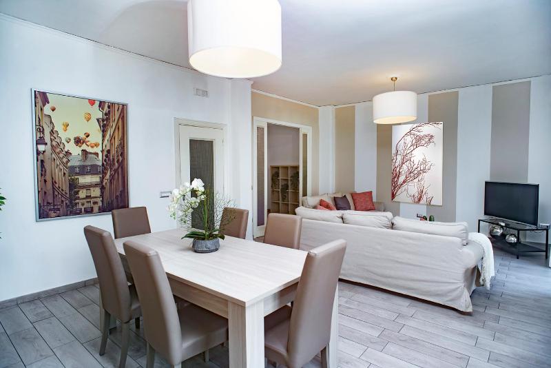 Apartment with Balcony image 3