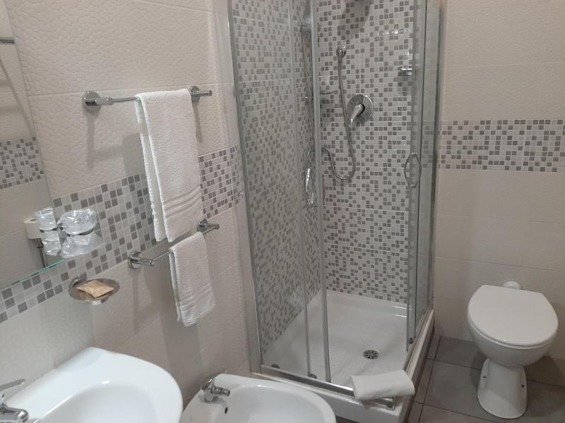 Single Room with Private Bathroom image 1
