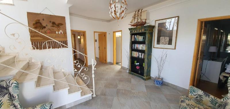 Villa Arquete 6 seat Jacuzzi 5 min walk to shops - image 14