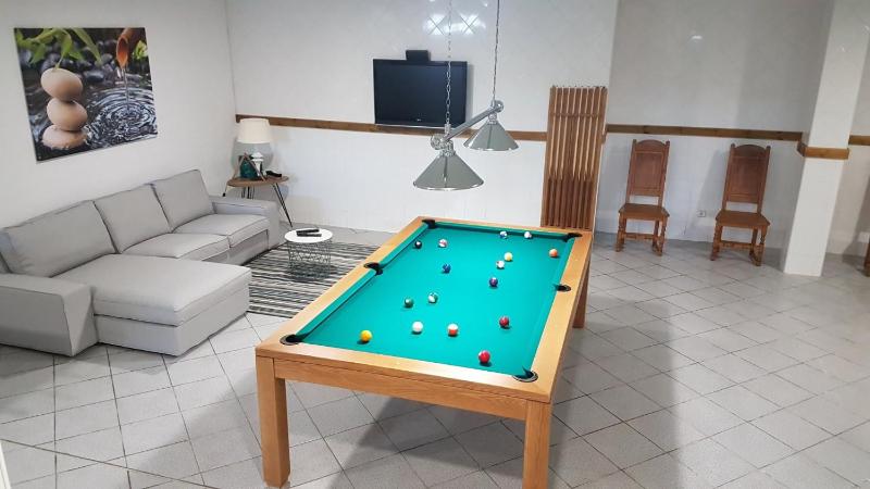 Villa Arquete 6 seat Jacuzzi 5 min walk to shops - image 17