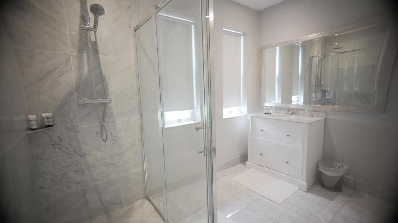 Executive Double Room, No Sea View image 4