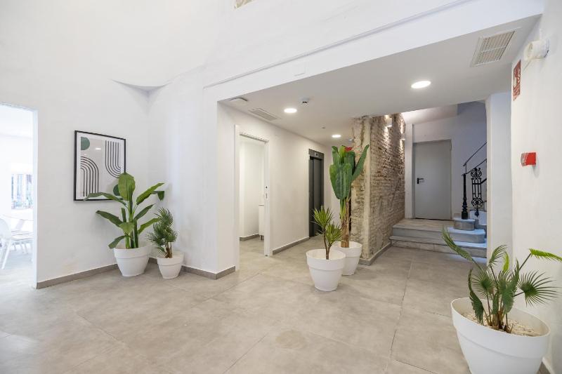 Residencia Trinitarios - image 14