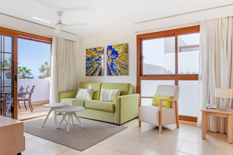 One-Bedroom Apartment image 1