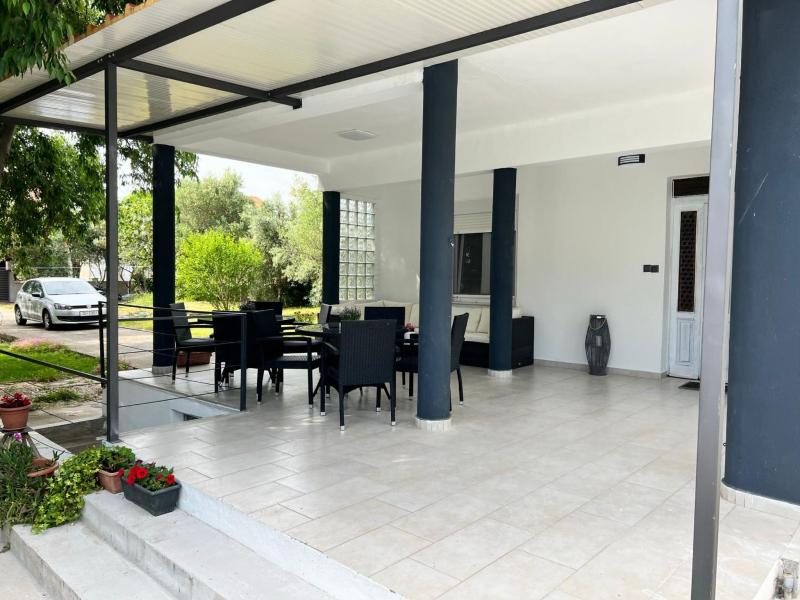 Apartment 877-3 - image 19
