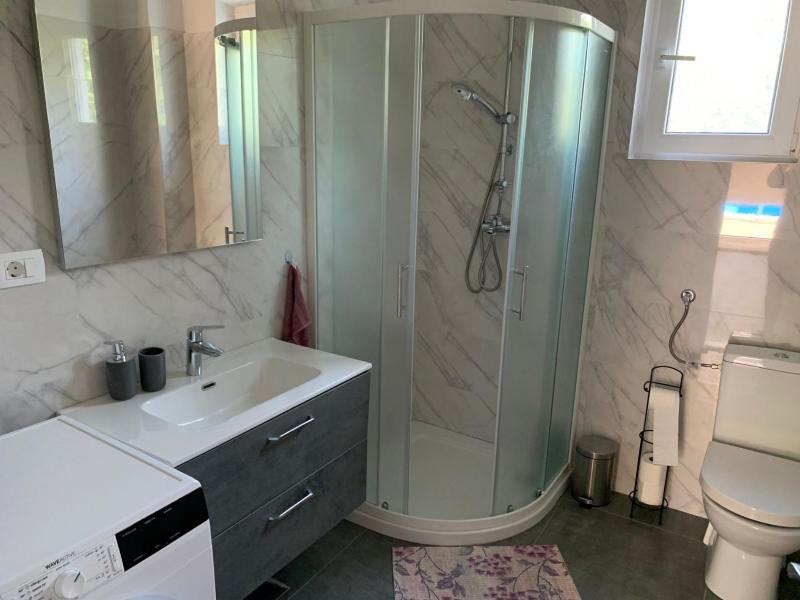 Apartment 877-3 - image 20