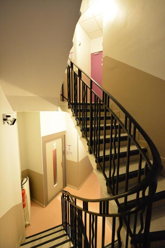 Hotel Lux - image 34