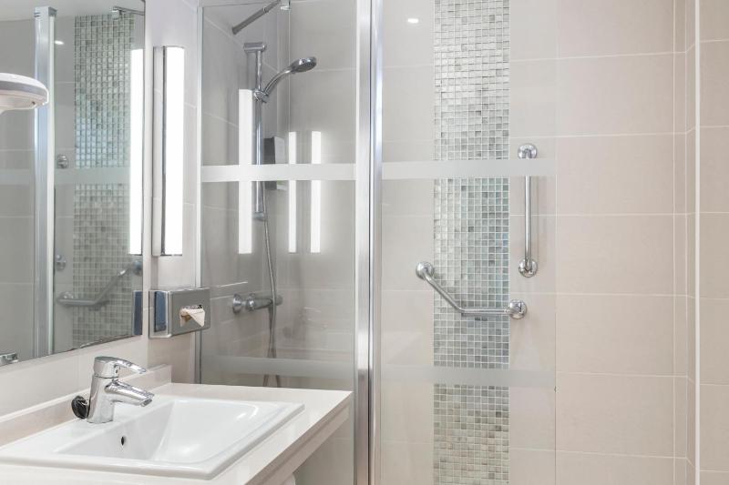 Studio Apartment image 4