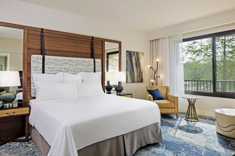 King Room image 2