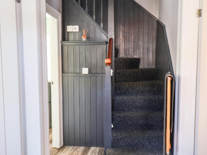Moorland House - image 15