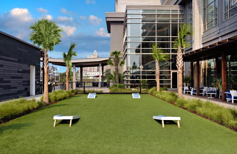 Marriott Virginia Beach Oceanfront Resort - image 4