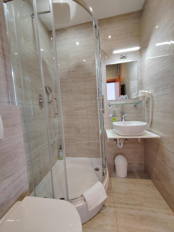 Triple Room image 4