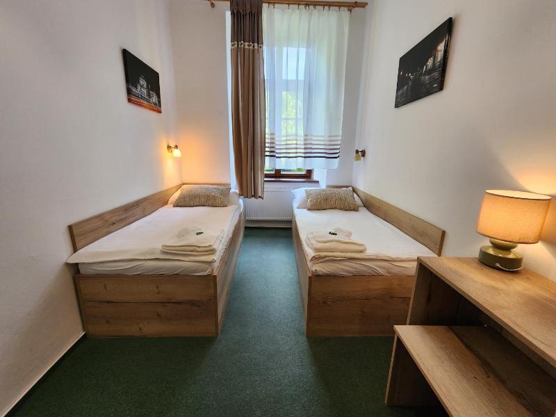 Quadruple Room image 4