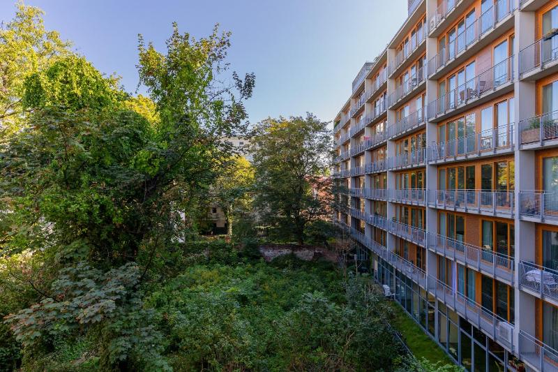 Warsaw Central Apartment 10 min walk from Palace of Culture & Science by Noclegi Renters - image 13