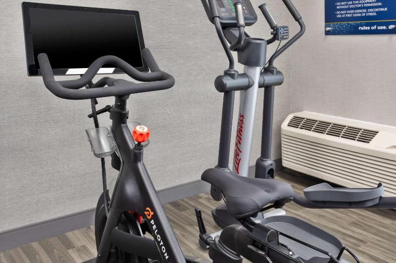 Hampton Inn & Suites Cape Coral/Fort Myers Area - image 12