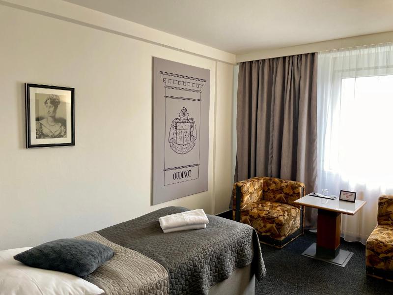 Superior Single Room image 1