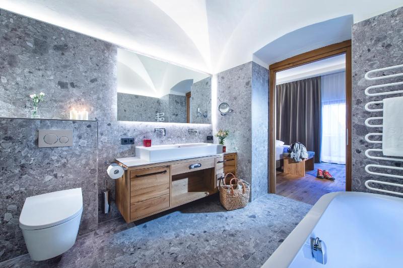 Family Suite image 2