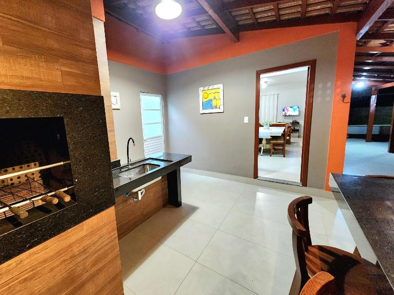 020A - Casa para até 10 pessoas perto da praia - image 6