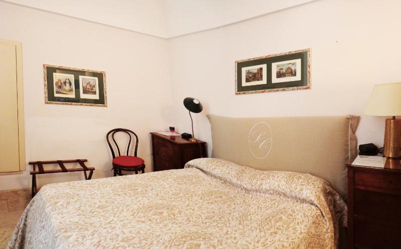 Quadruple Room image 3