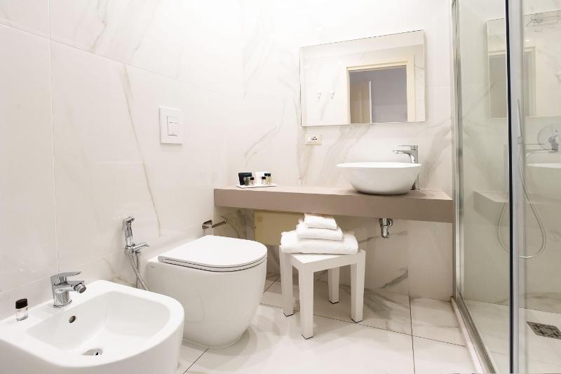 Imperatrice Suites - image 15