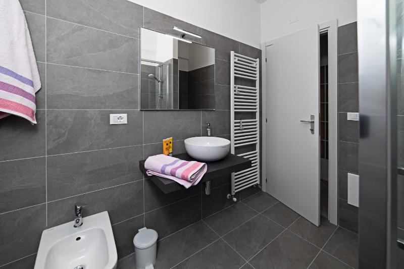 TOWNHOUSE 71 - Regarda Travel - image 29