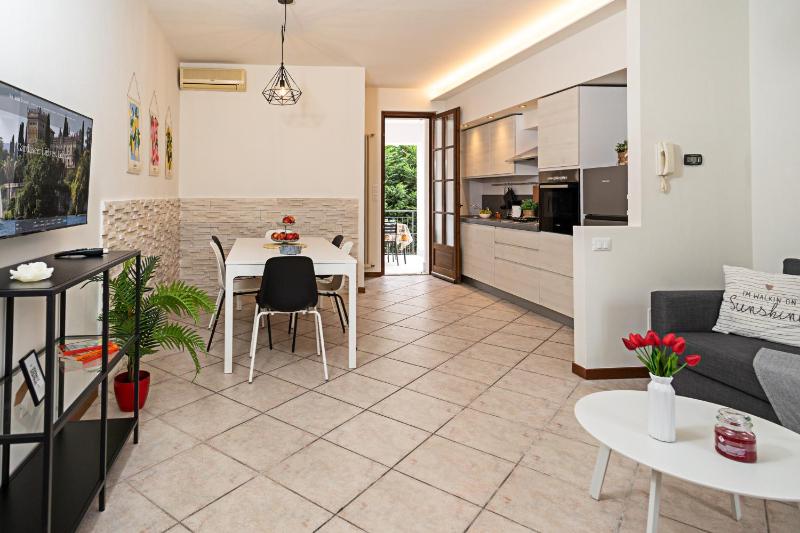 TOWNHOUSE 71 - Regarda Travel - image 14