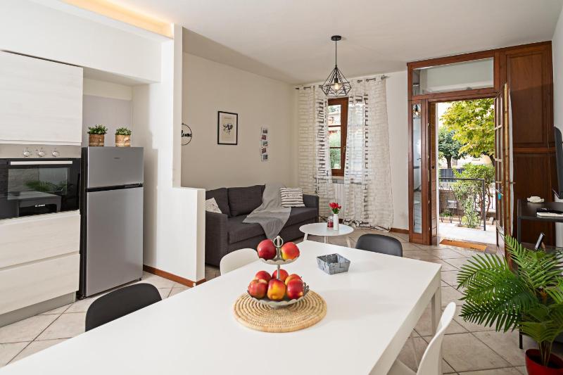 TOWNHOUSE 71 - Regarda Travel - image 1