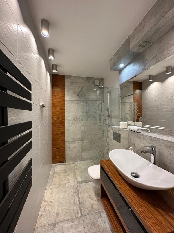 Superior Apartment image 2
