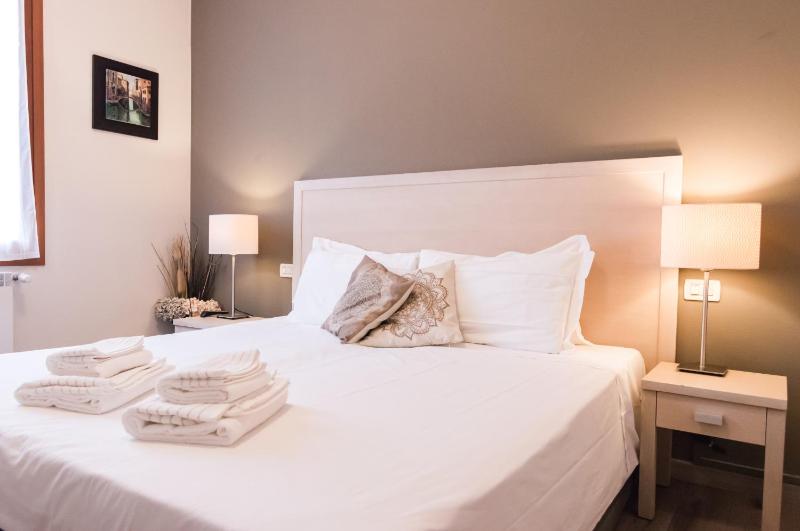 Double or Twin Room image 1