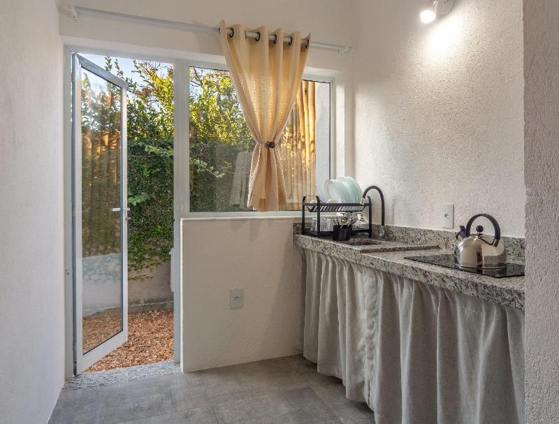 Charm Bahia Suites - image 3