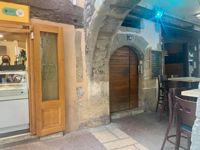 Loveroom Muse old town jacuzzi Annecy vieille ville - image 30
