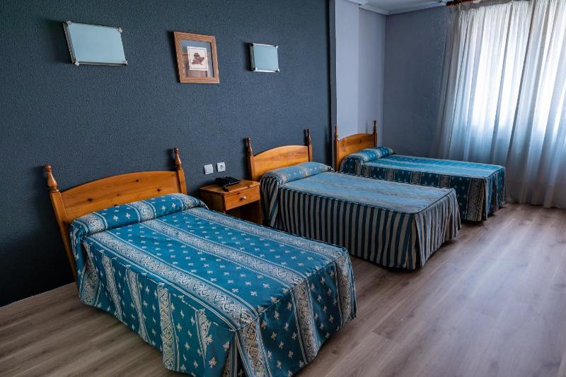 Triple Room image 1