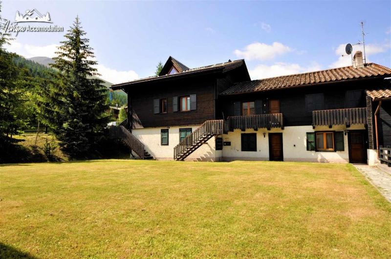 Chalet Rododendro Forést by Livigno Accomodation - image 12