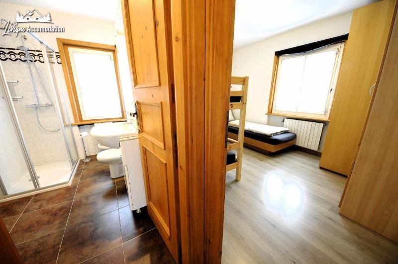 Chalet Rododendro Forést by Livigno Accomodation - image 5