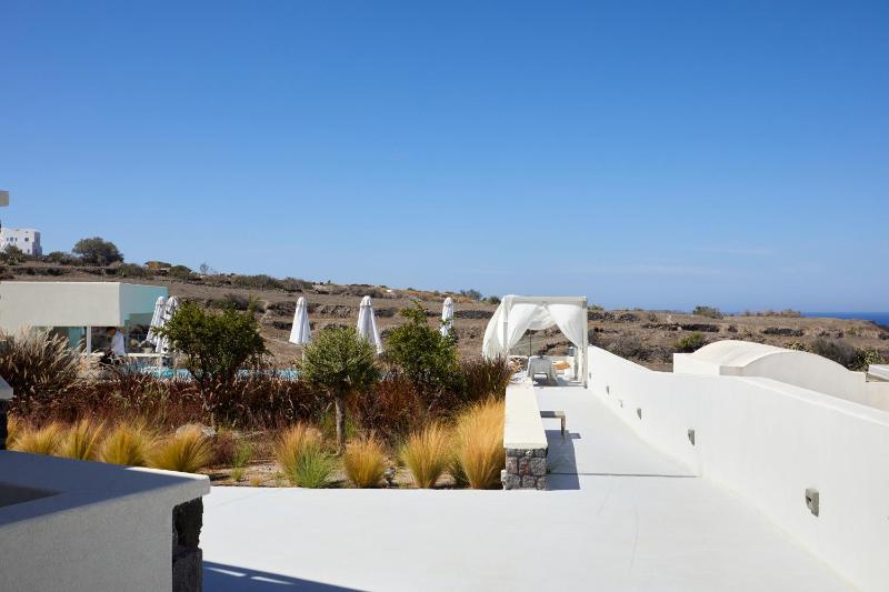 Adorno Oia - image 2