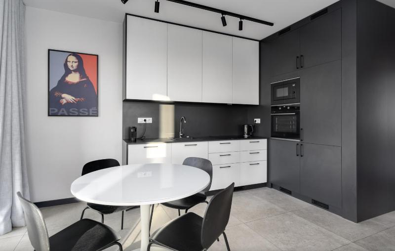 Poznań Apartments Towarowa - image 13