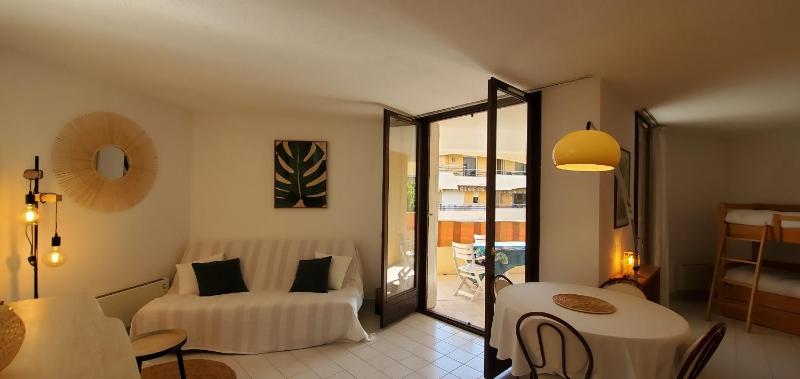 Frejus Plage LA MIOUGRANO T2-3 49m2 5 personn - image 14
