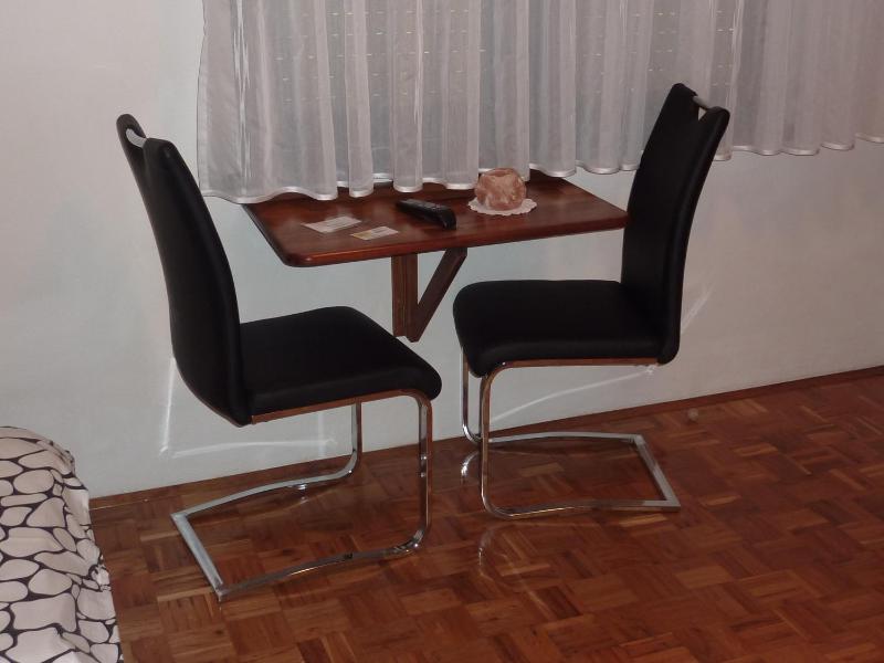 Double Room image 1