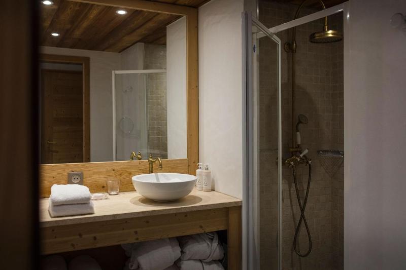 Three-Bedroom Apartment image 1
