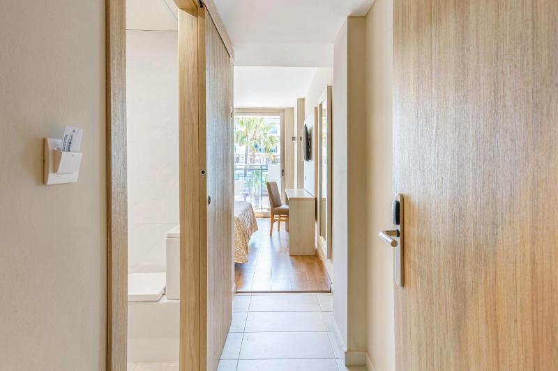 Standard Double Room (3 Adults) image 3